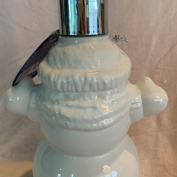 Snowman Soap Dispenser NWT - Picture 4 of 6